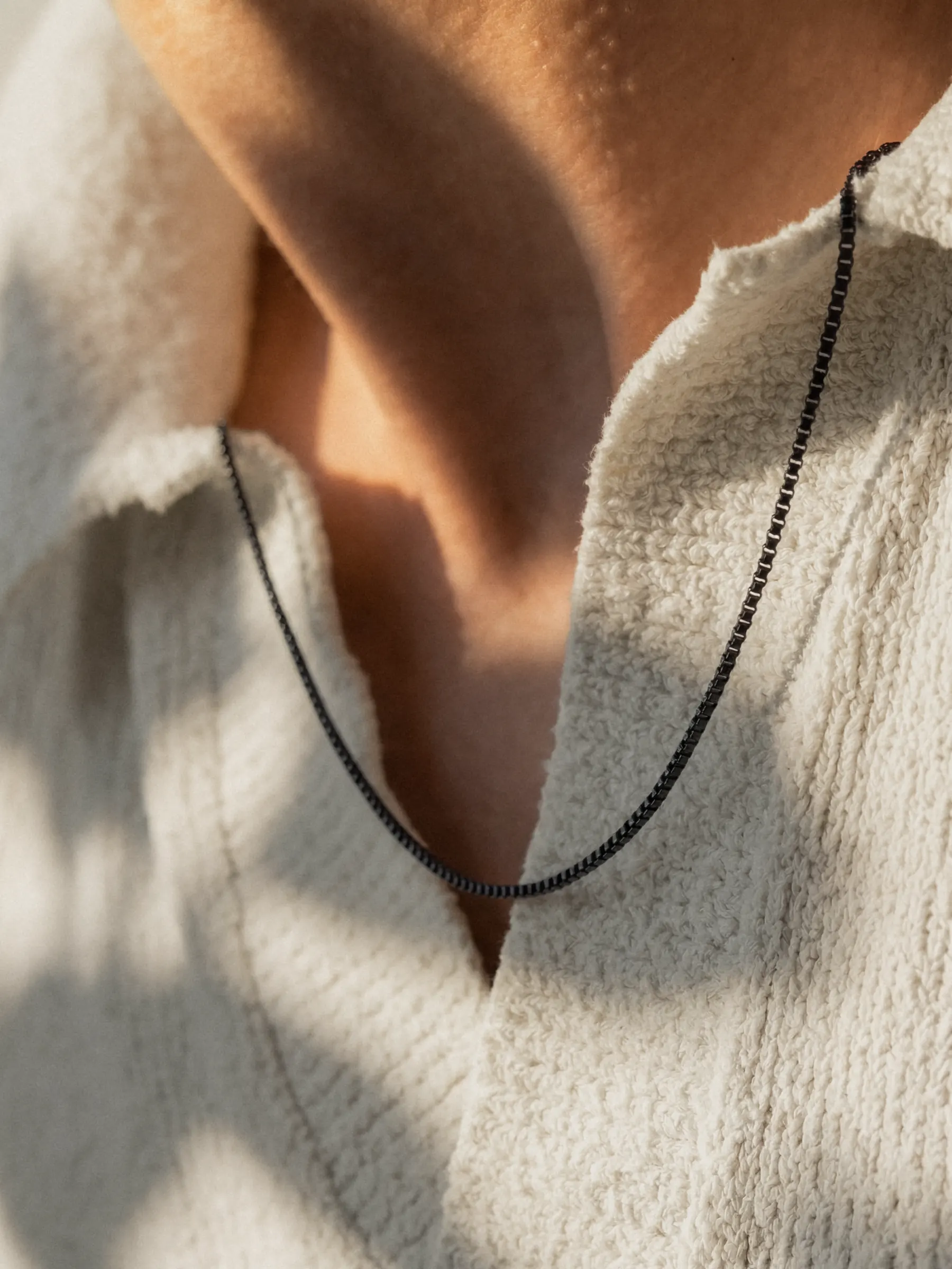 BOX CHAIN NECKLACE - Image 7