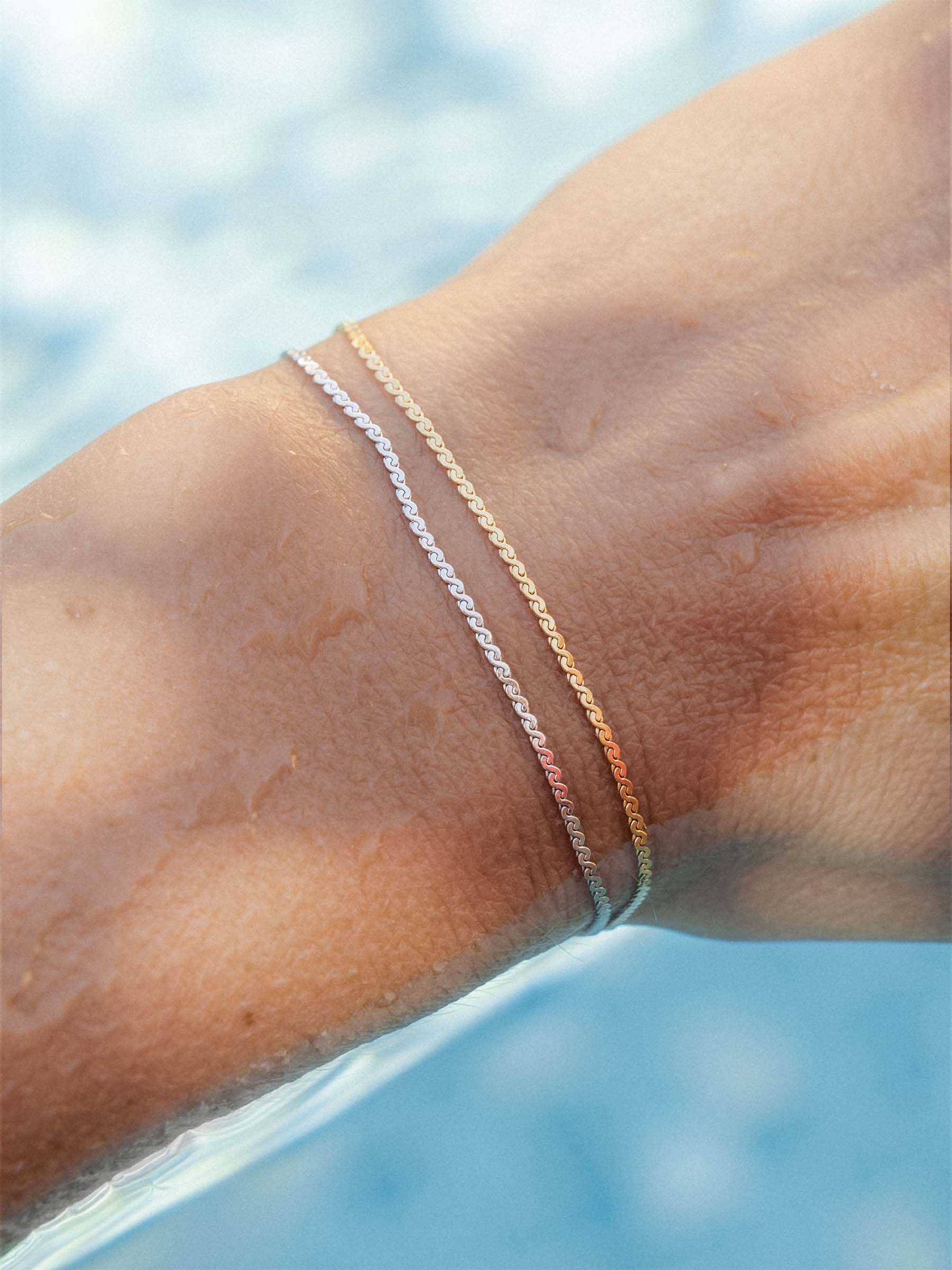 FLUID CHAIN BRACELET - Image 2